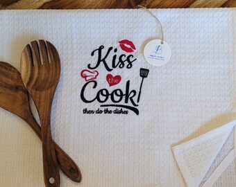 Kiss the Cook Dish Towel!