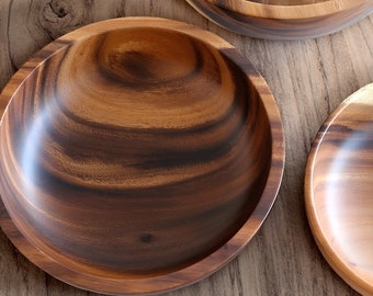 Bol de cuisine rond en bois | Bol en bois massif minimaliste fait main | Saladier en bois | Cadeau de pendaison de crémaillère | Cadeau pour elle | Cadeau pour maman | Holz