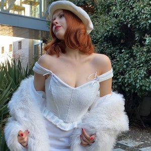 Wit korsettopje, renaissance-korset, witte crop-top, witte schildershoed, verstelbaar korset, kerstkorsettop