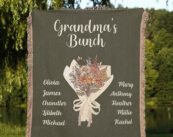 Grandma's Bunch Family Bouquet Woven Blanket,Custom Family Birth Flower Grandma's Garden,Mother's Day Gift with Kids Name, Family Keepsake
