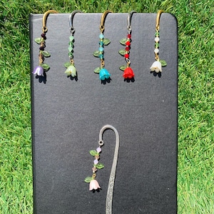 Marcapáginas de tulipán, marcapáginas de cuentas hecho a mano, marcapáginas personalizado, bonito amuleto de tulipán, regalo, marcapáginas de cuentas