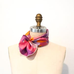 1960s Vera Vintage Scarf: Pink & Purple Retro Style