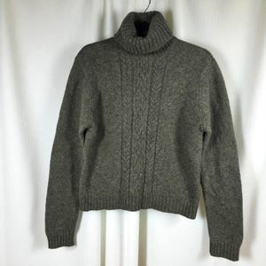 Newton Trading Co Women Sweater Medium Green Shetland Wool Cable Knit Turtleneck