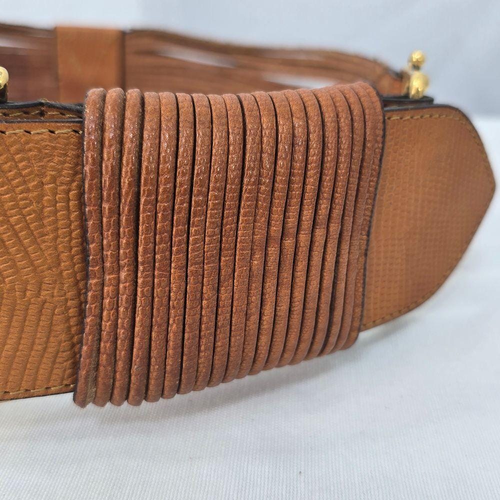 Doppia Vita Vintage Wide‎ Leather Belt Gold Buckle and Details Brown 75cm/28\