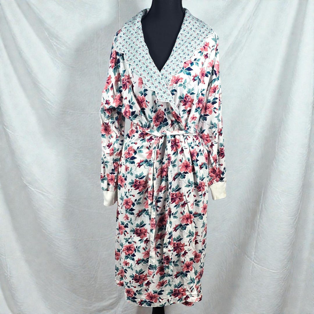 VTG Earth Angels Floral Wrap Robe Woman MED Pink Blue White Shawl ...