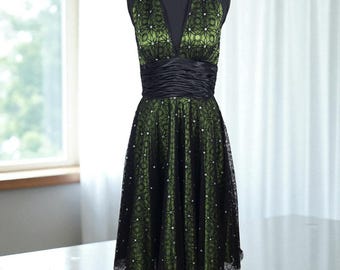 Vestido halter de encaje verde y negro vintage de Adrianna Papell Boutique, talla 8, Whimsygoth