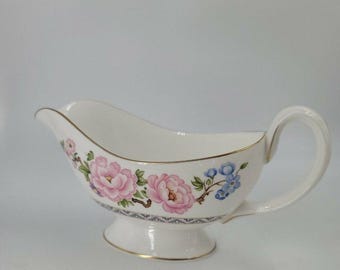 Vintage ROYAL WORCESTER MIKADO Gravy Boat. Very good condition. 1983