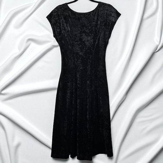 All That Jazz Black Crushed Velvet Dress Woman Medium Fit Flare Midi  Whimsygoth - Etsy