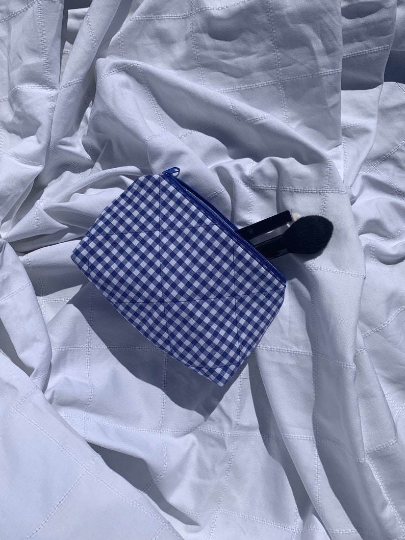 Bolso de maquillaje Blue Gingham con forro de cuadros vichy azul claro bolso de maquillaje hecho a mano bolsa de maquillaje Gingham neceser colorido para mujer imagen 4