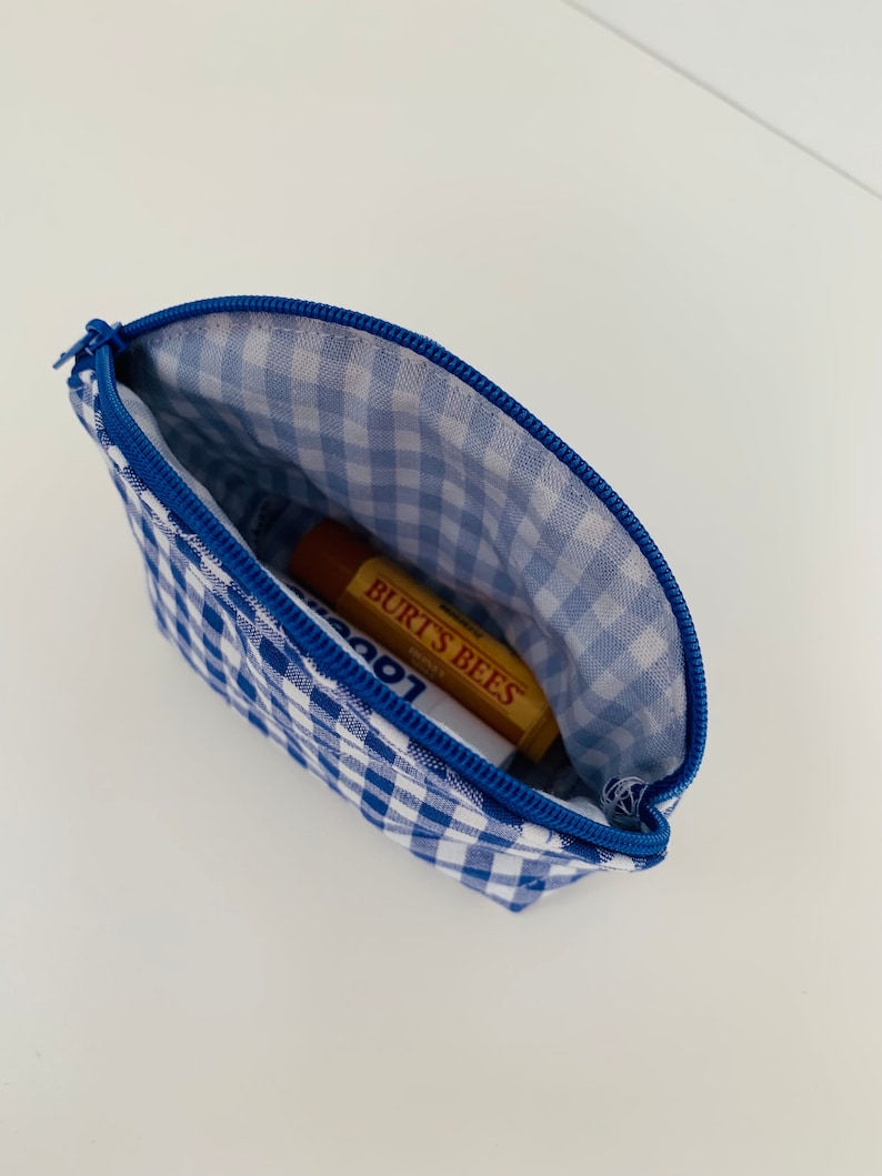 Bolso de maquillaje Blue Gingham con forro de cuadros vichy azul claro bolso de maquillaje hecho a mano bolsa de maquillaje Gingham neceser colorido para mujer imagen 6