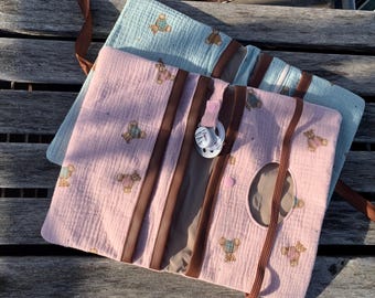 Diaper bag pouch with bear prints - nappy changing pouch - baby wipes pouch - travel diaper pouch - pink or green baby change pouch