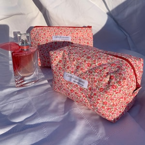 Federmäppchen - große Kosmetiktasche mit roten Blumen & Vichy Karo - große geblümte Kosmetiktasche mit Vichy Karo Innenfutter - Kulturtasche - Kulturtasche