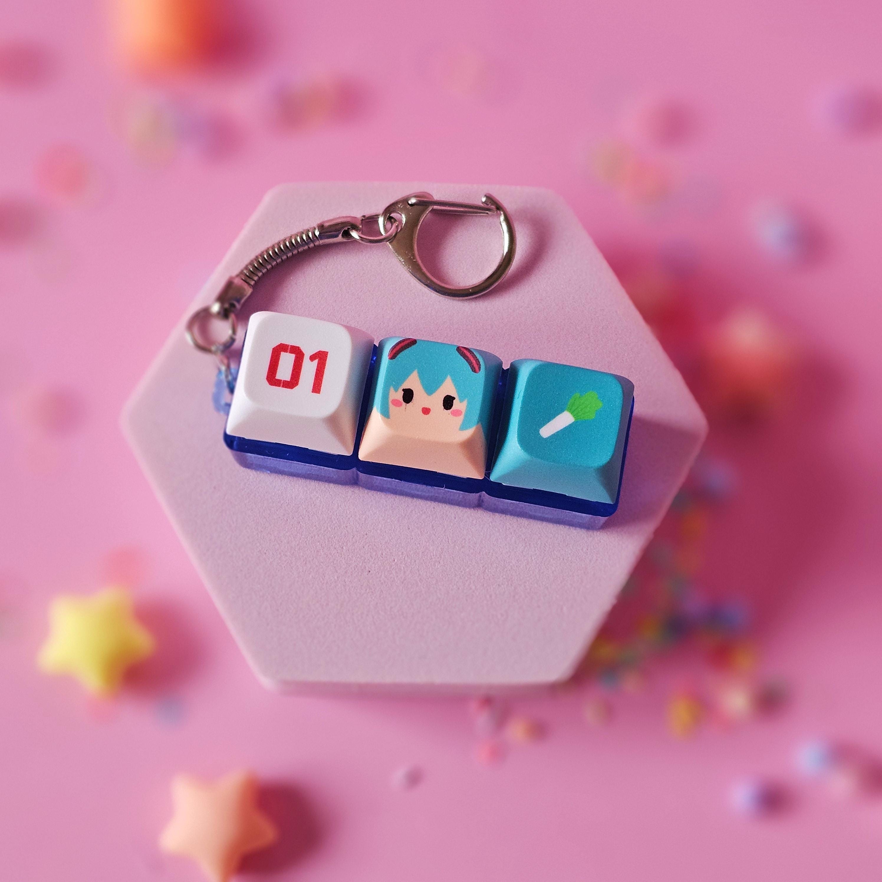 Triple Miku Clicky Keycap Keychain – Fidget Toy, Mechanical