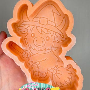 Foremka Witchy Highland Cow freshie | Foremka silikonowa freshie | Foremka Freshie | Foremka silikonowa