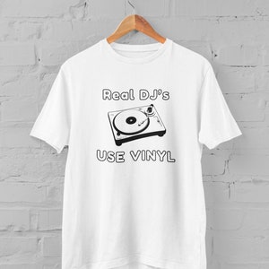 Echte DJ&#39;s - Unisex T-shirt, mannelijk en vrouwelijk unisex, cadeau voor vriend, cadeau voor vriendin, muziekliefhebber, cadeau, cadeau