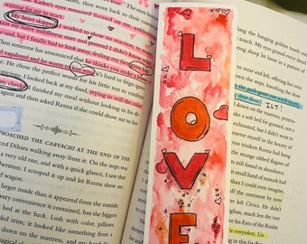 Marcapáginas con diseño de corazón LOVE del Día de San Valentín