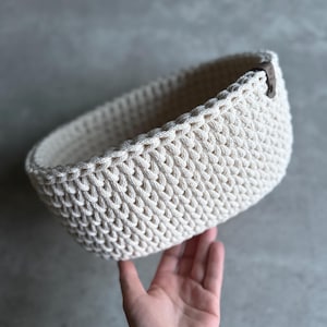 Größe XL (Boden 25 x 16,50 cm) in Natural.