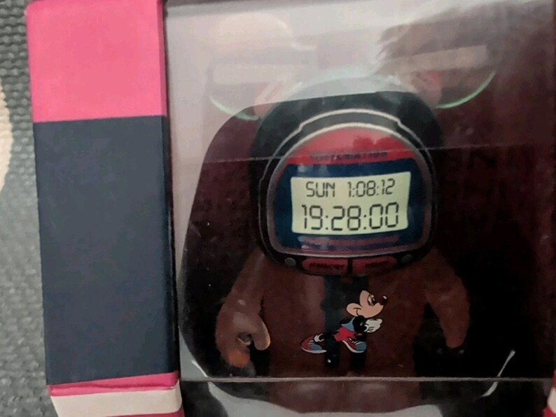 Walt Disney World Marathon Mickey Mouse Vinylmation Figurine 2012 image 7