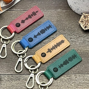 Personalized Spotify Code Keychain, Custom Song Keychain, Music Gift for Him, Best Man Gift, Anniversary Birthday Gift, Gift for Husband