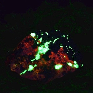 129g Manganaxinite, Clinohedrite and Willemite Fluorescent Minerals from the Parker Shaft, Franklin, New Jersey