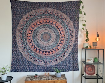 Ayurpark Mandala Wall Hanging – 100% Cotton, 210 x 220 cm – Boho Wall Hanging, Indian Blanket, Hippie Decor for the Living Room.