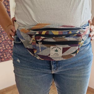 Boho hip bum bag made of cotton with 4 compartments: chest bag, hip bag, crossbody bag, travel bag, party bag, belt bag."