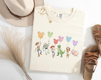 Camiseta Comfort Colors® Disney Toy Story con globos, camiseta familiar de Toy Story de Disney, camiseta de Toy Story de Disney World, camiseta de personajes de Toy Story, regalo de Disney