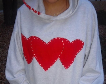 Drievoudige harten patchwork hoodie Geborduurd hart patchwork hoodie Trendy hoodie sweatshirt Virale hoodie Ronde hals Gezellige outfit Aangepaste kleding