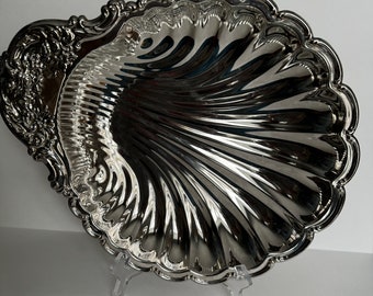 Vintage Silver Plated Shell Dish by Davco