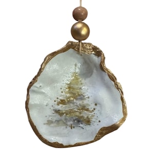 Decoupage Oyster Shell Christmas Ornament – Coastal Holiday Decor