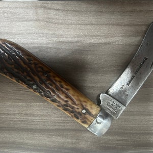 pocket knife