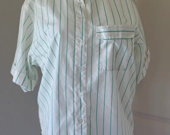Vintage Pinstripe Button Up Shirt Womens Large White Green Short Sleeve Pocket Blouse Retro Favorites Top
