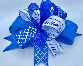 Lazo de los Kentucky Wildcats: Detalle brillante azul real para coronas y faroles