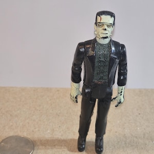 Remco Universal Monsters Frankenstein Figure Glow Dark