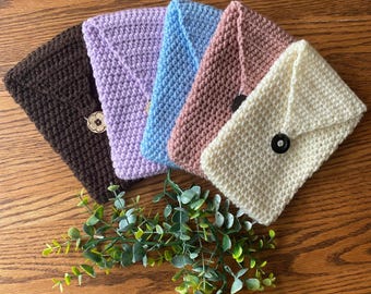 Crochet Kindle Sleeve: Handmade Padded E-Reader Cover