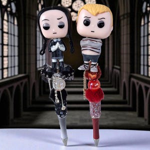 Addams Family Perlenstifte – gruselig, verrückt und ein Sammlerstück!