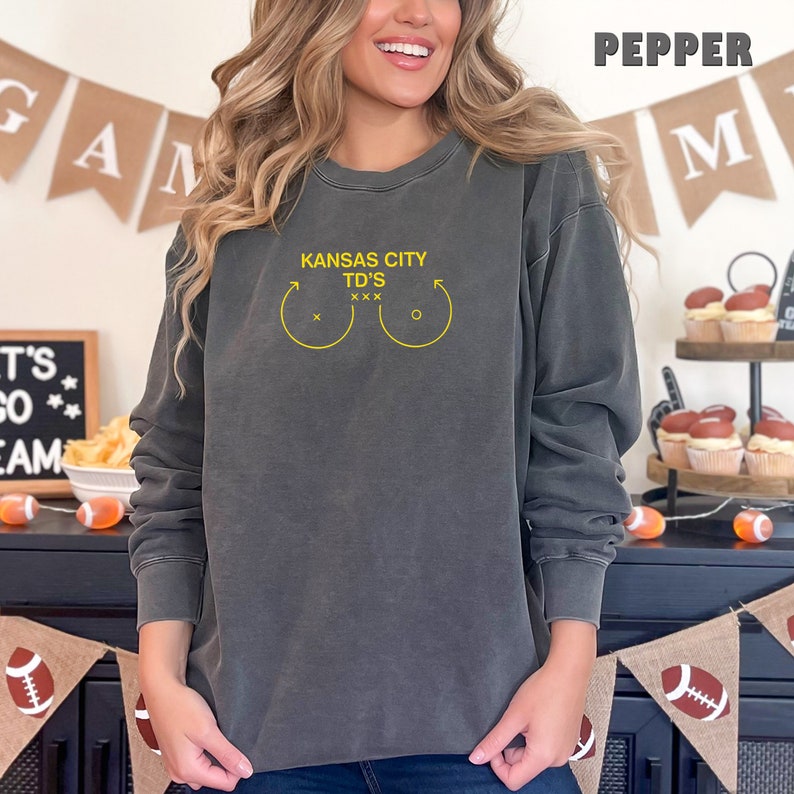 Embroidered Kansas City TD's Sweatshirt, Vintage Kansas City Shirt, Sunday Football, Funny Sweatshirt image 7