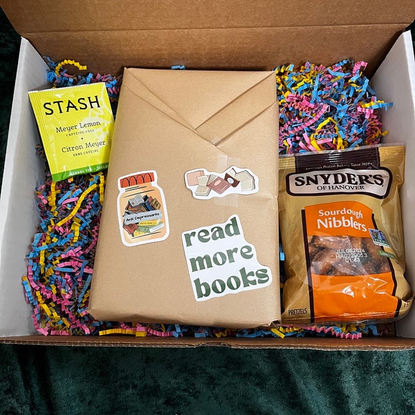 Blind date with a book subscription Box