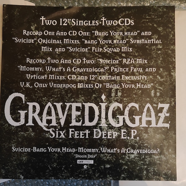 Gravediggaz – 6 Feet Deep E.P. White Label Stamped Promo In Mint Unplayed Condition. Cover Is In Very Good Condition