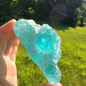 Afghaanse Andara. Turkooisblauw met witte kristallen. Etheriumoase Andara.  200 gram