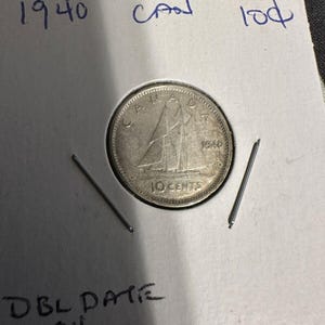 1940 Canada Silver 10 Cents coin - Double 194 Date