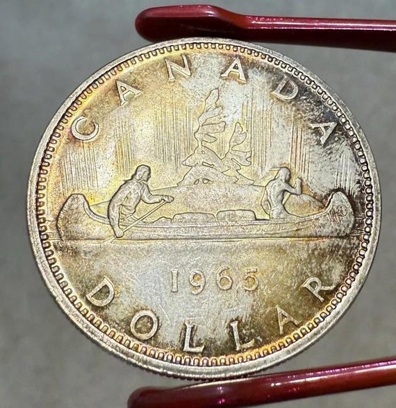 本物の1965年カナダ1ドル銀貨（大型ビーズ） - トーンジェム - Etsy 日本