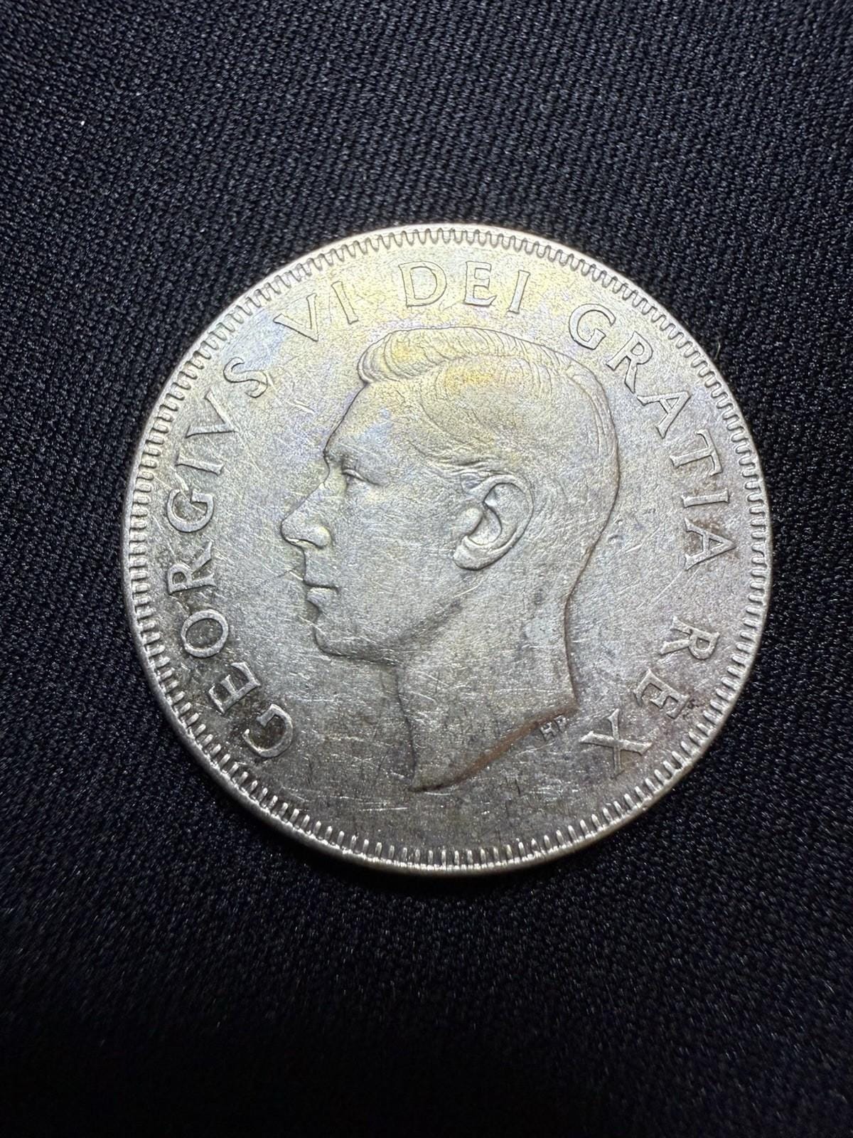 本物の1950年カナダ銀貨50セント（ハーフダラー） - Etsy 日本