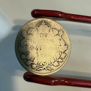 1915 10 cent Canada Coin Silver - King George