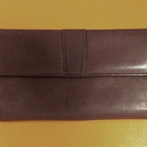 Vintage DIJA Cartera de cuero marrón triple para mujer y funda de chequera, hecha en Canadá, cuero auténtico suave hecho a mano, 12 ranuras para tarjetas