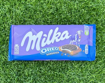 Tavoletta di cioccolato Milka Europe "Oreo Sandwich".