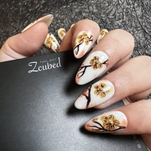 Handprinted Gold Glittery Floral Presson Nail| Handmade Fake Nail Art|Reusable Glue on|Mother&#39;s Day Gift|Elegant|Fairy|Floral|Daily|Spring
