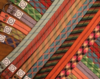 Cintura realizzata con corda da arrampicata in disuso: regalo perfetto per gli scalatori, colorata e sostenibile