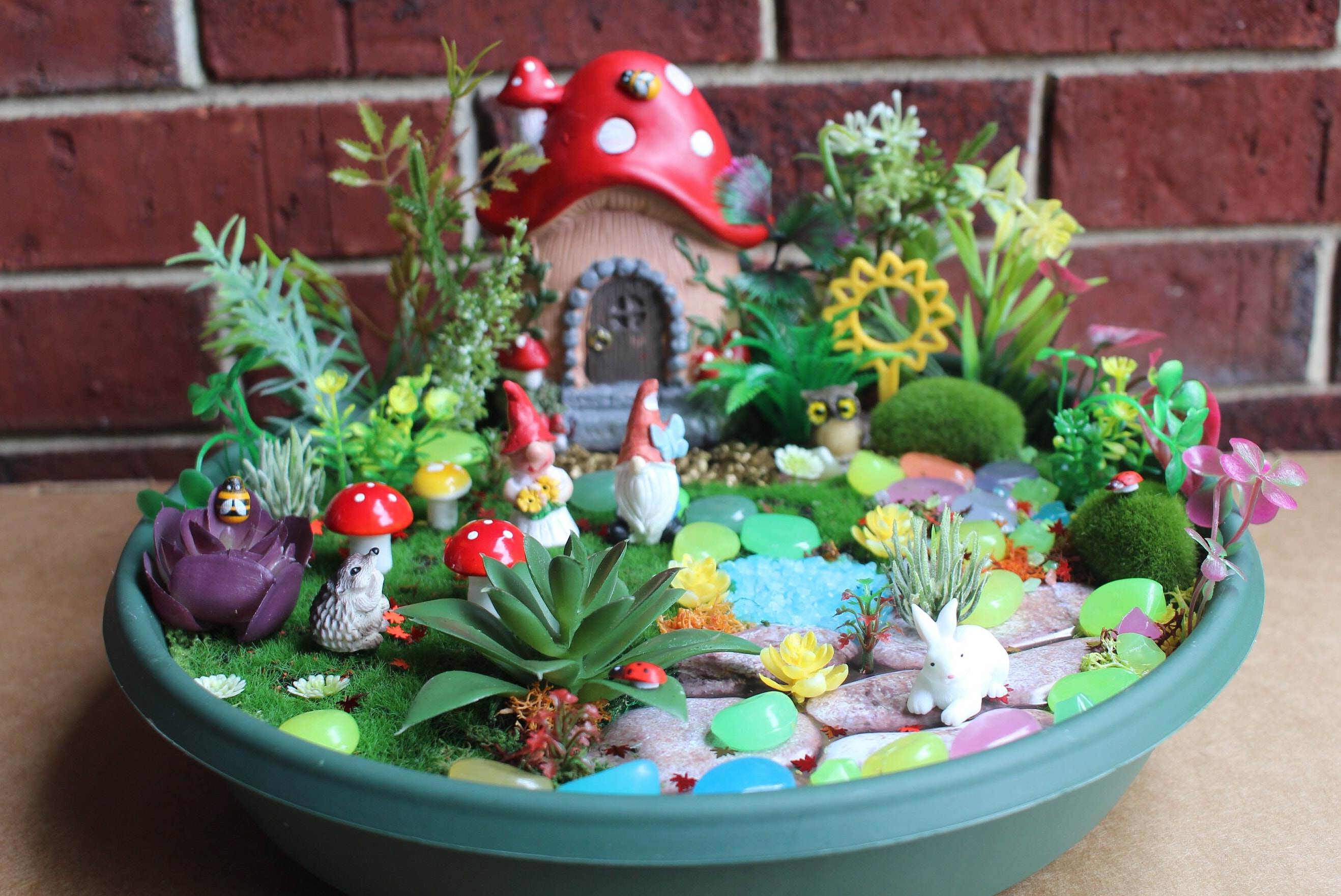 Miniature Fairy Garden Set with Pool, Mushrooms, and Ornaments