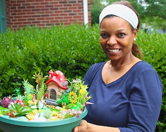 Magic Miniature Fairy Garden Kit: Assembled Small World Décor
